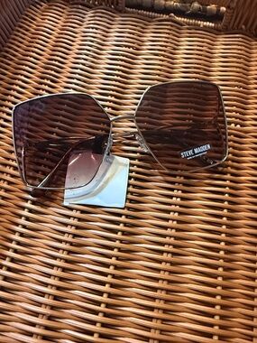 Steve Madden Gold Frame Brown Lens Square Oversized Sunglasses
